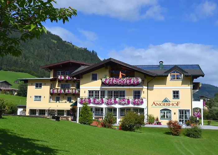 Jugendhotel Angerhof Og