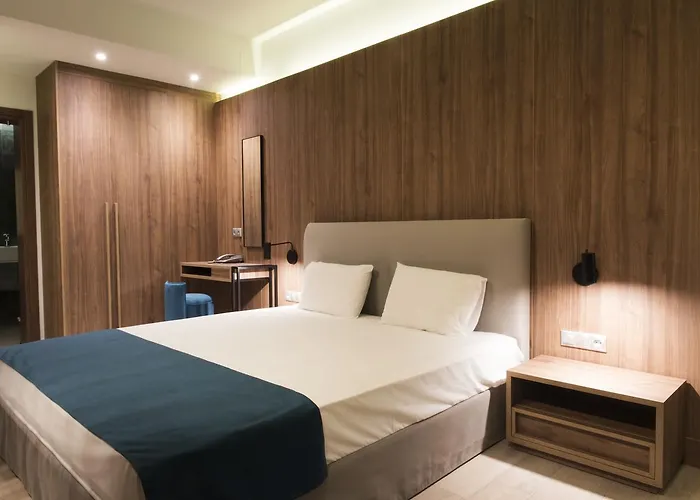 Mistral Hotel