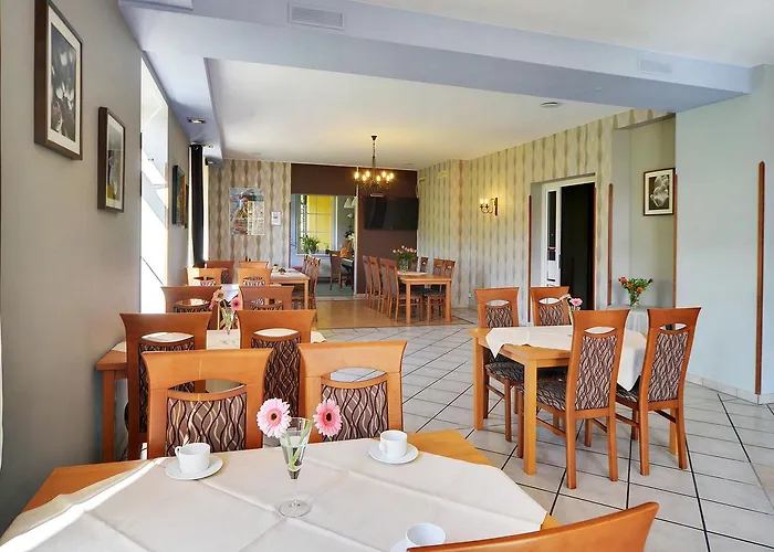 Hotel Belweder - Przy Hotelu Golebiewski