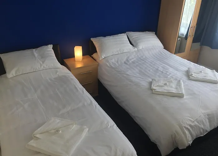 Southend Central Hotel - Close To Beach, City Centre, Train Station & Southend Airport