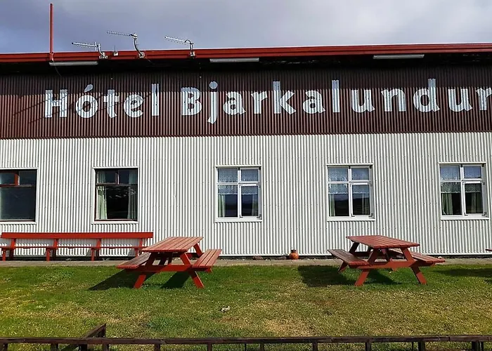 Hotel Bjarkalundur