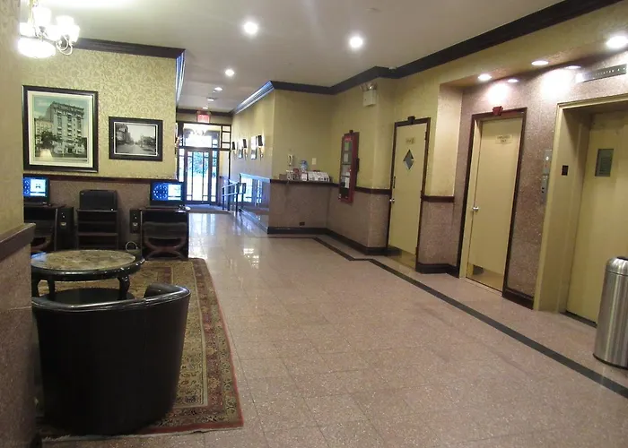 Hotel Newton
