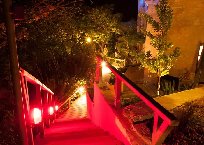 Logis Hotels Troglododo
