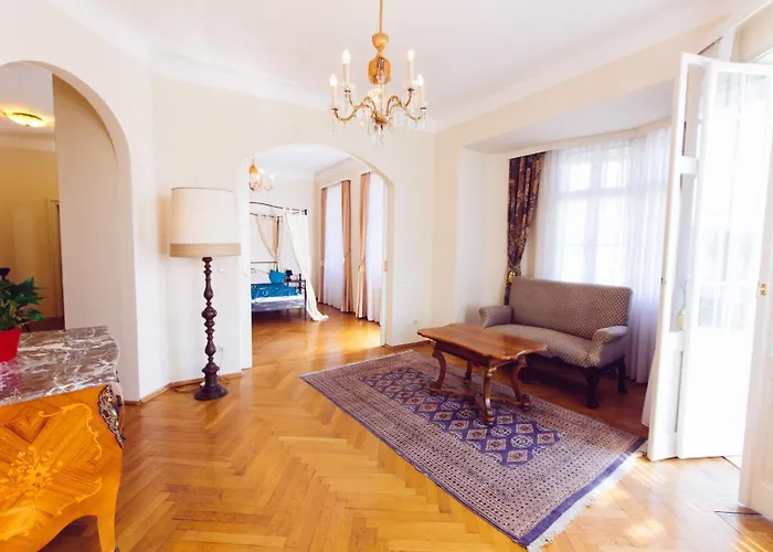 Hotel Carinthia Velden