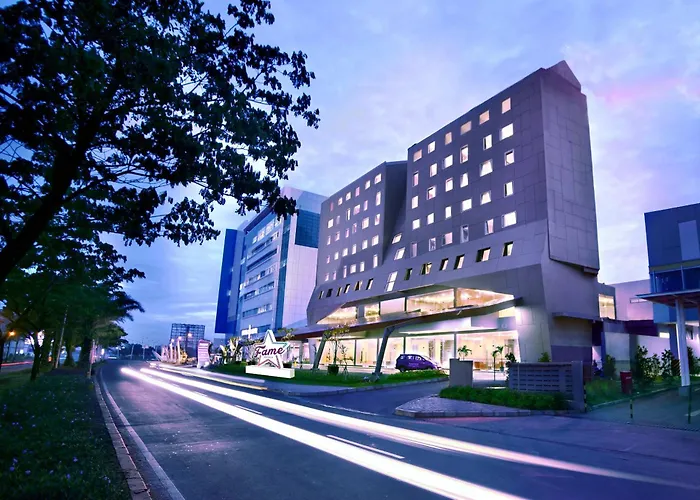 Fame Hotel Gading Serpong