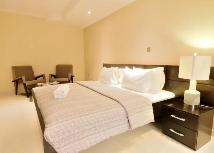 Villa Thirty Three