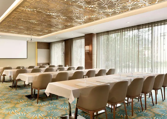 Ramada By Wyndham Gemli̇K