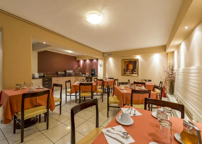 Lakonia Hotel