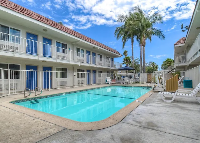 Motel 6-Costa Mesa, Ca