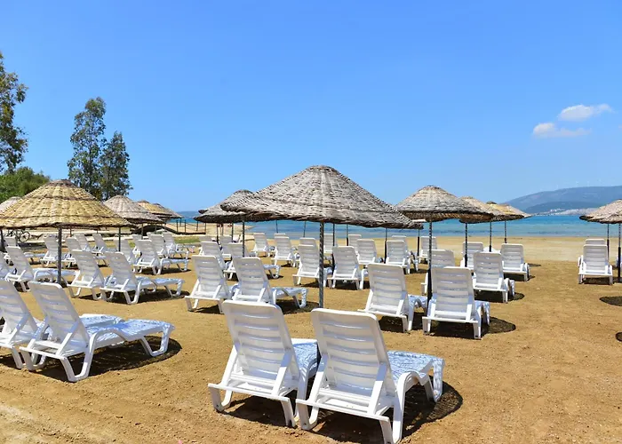 Ramada Resort By Wyndham Akbuk