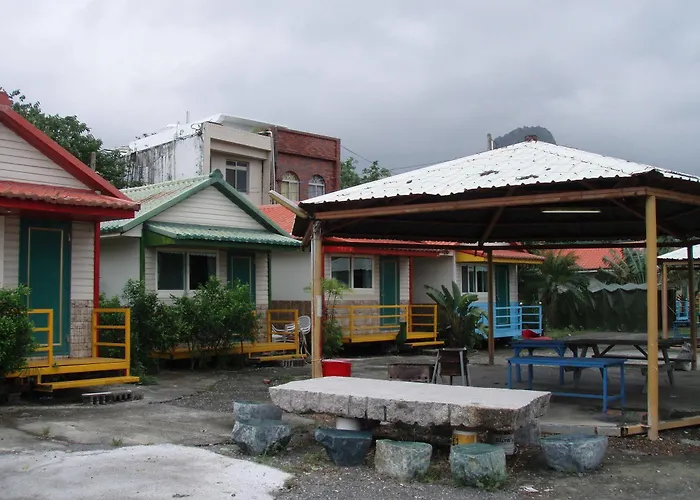 Kenting Dajianshan Cabin