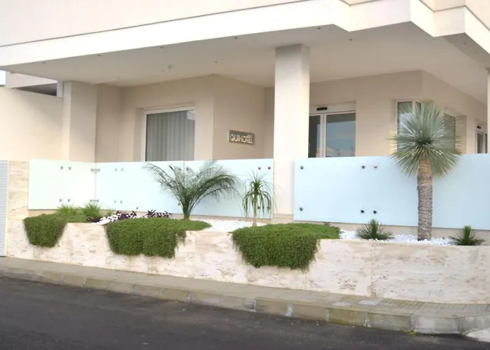 QuiHotel