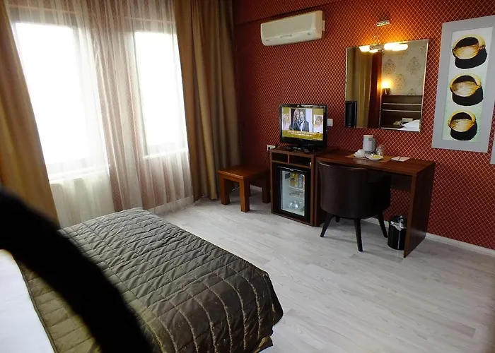 Lifos Hotel