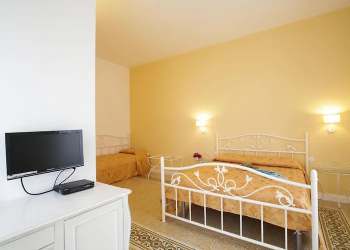 B&B Monsignore