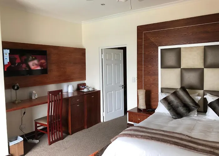 Coral Beach Bed & Breakfast