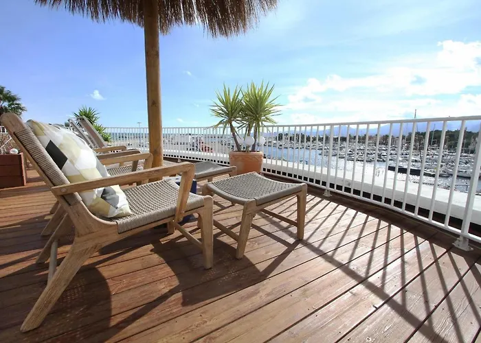 Bleu Mer Duplex & Suites