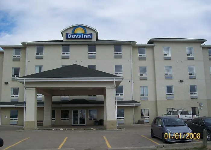 Days Inn By Wyndham Moose Jaw