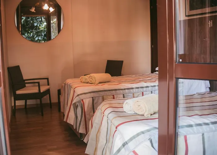 B&B Santa Monica