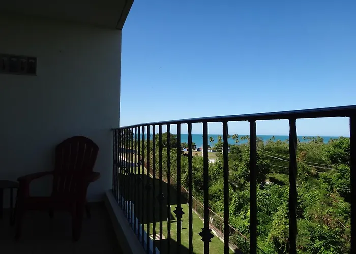 Sunset Paradise - Ocean View Penthouse Apartment