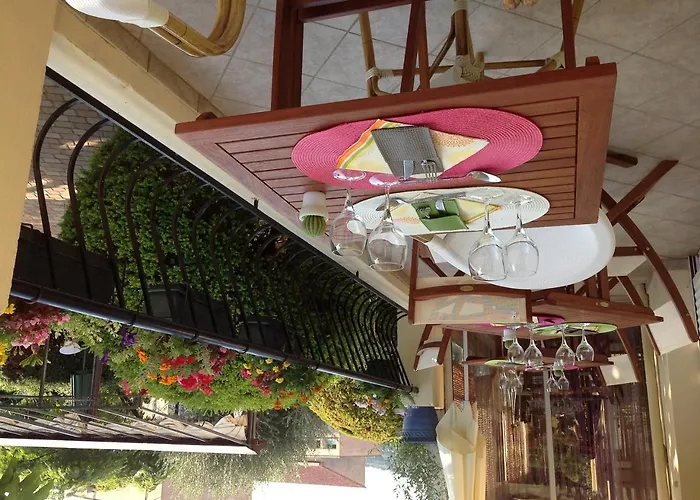 Hotel Restaurant Les Oliviers