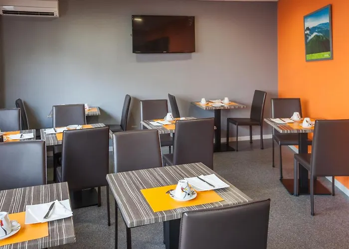 Logis Hotel Les Voyageurs