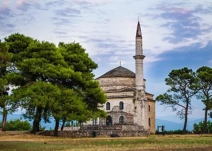 Kamares Historic Boutique Hotel & Spa