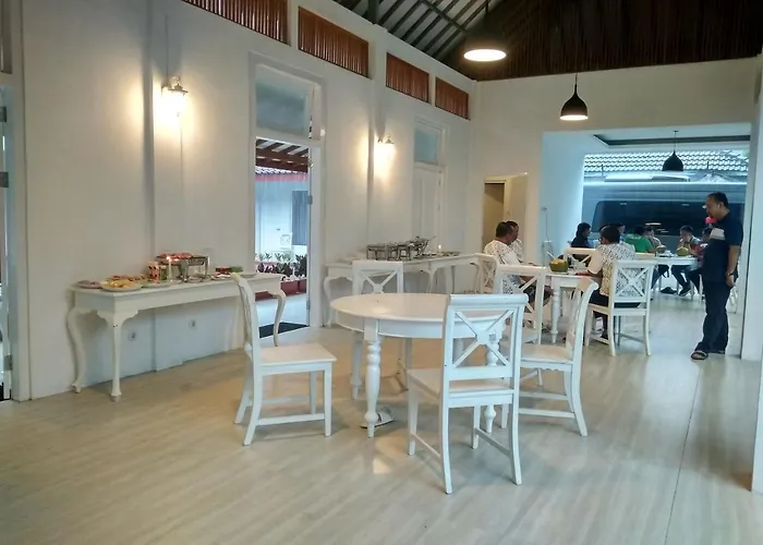 Sinom Borobudur Heritage Hotel
