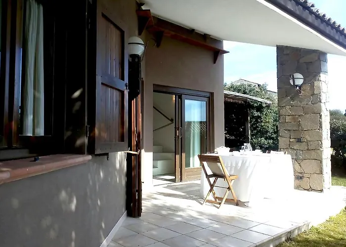 Casa Bithia