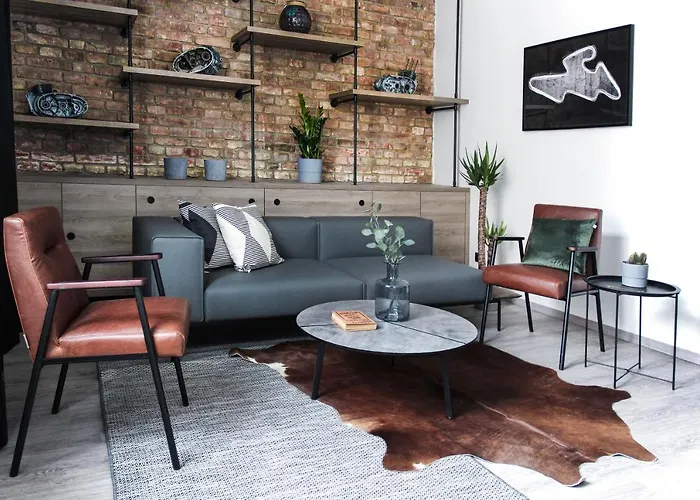 Apartmanovy Dum U Tomana