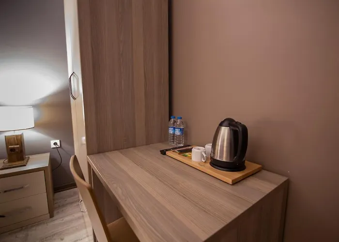 Staron Otel