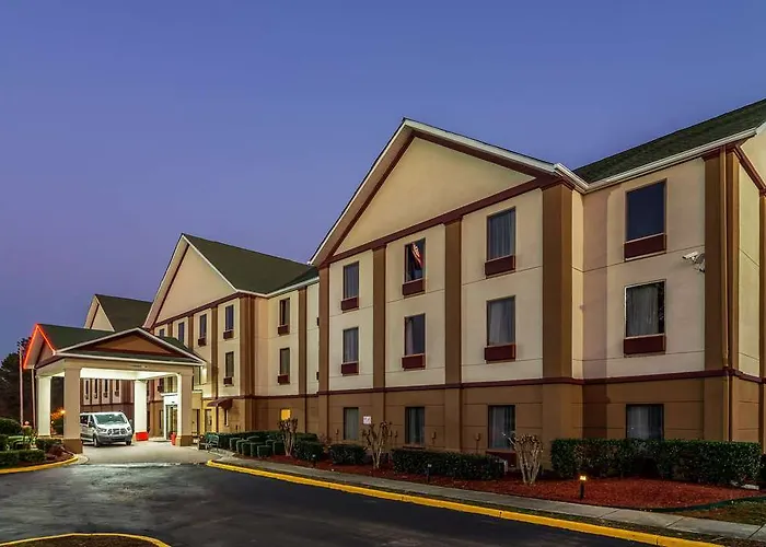 Red Roof Plus+ & Suites College Park - Atl Airport