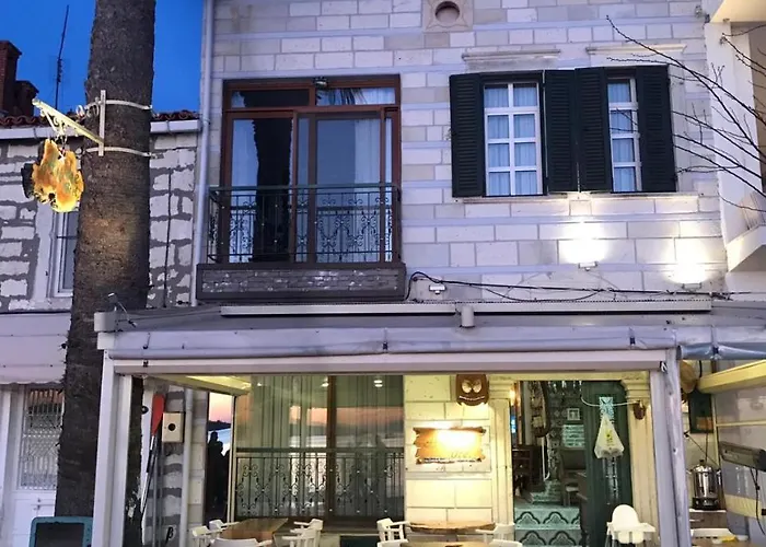 Ayshe Hotel