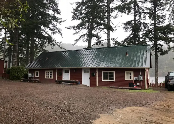Mercer Lake Resort And Beach