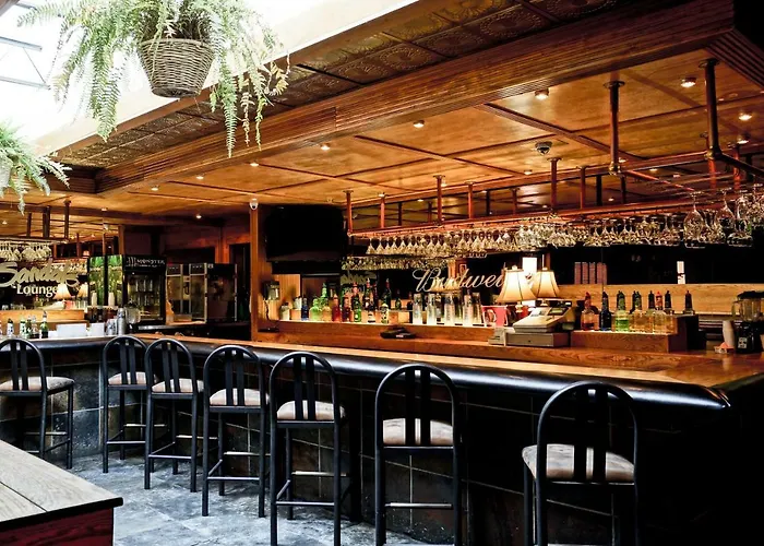 Ocean Annie'S Resorts