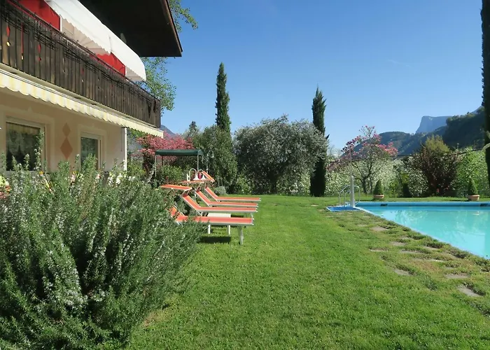 Garni Hotel Burgleitenhof