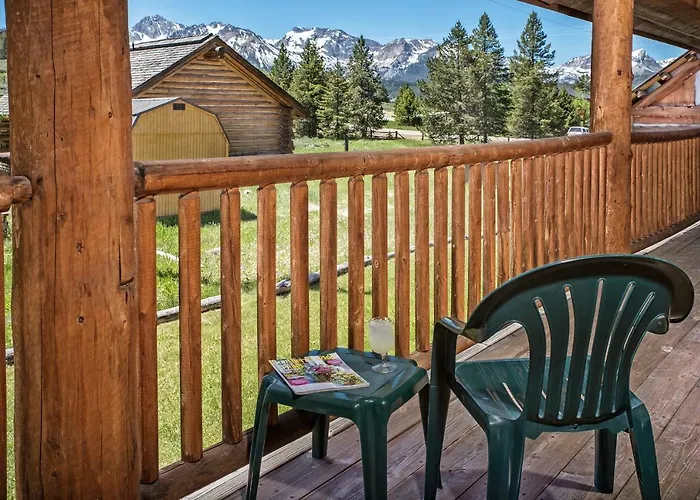 Stanley High Country Inn