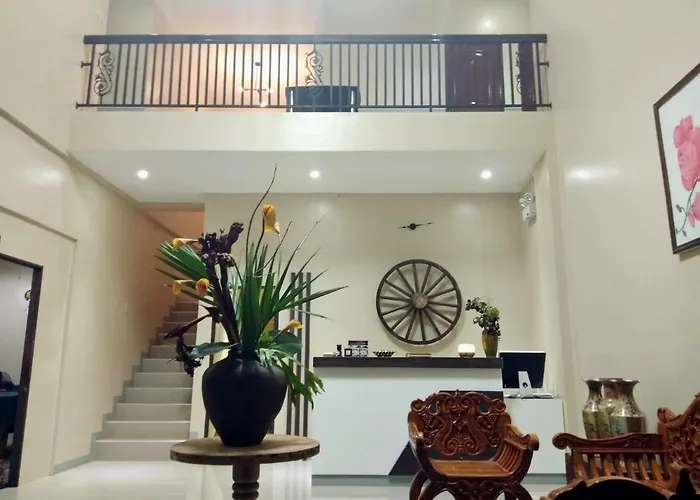 B&S Orchids Suites Hotel
