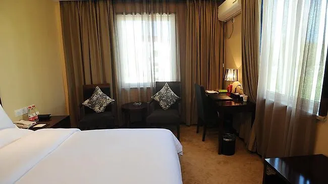 Vanray International Resort Hotel