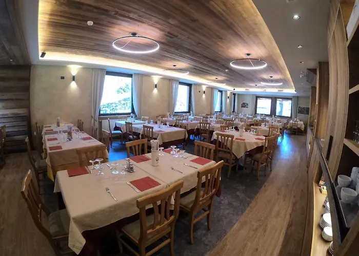 Hotel Ristorante Miramonti