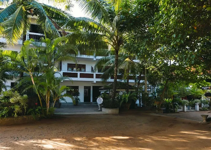 Amal Beach Hotel