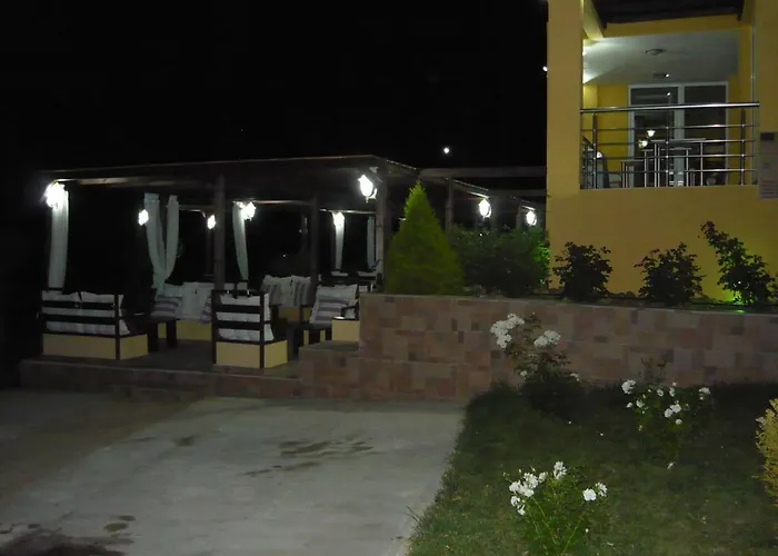 Victory Apartments Hotel