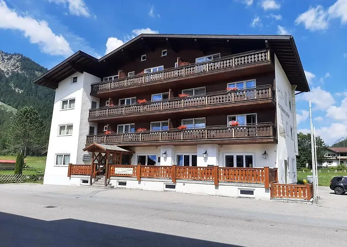 Fischer Im Dorf - Ferienwohnungen In Heiterwang
