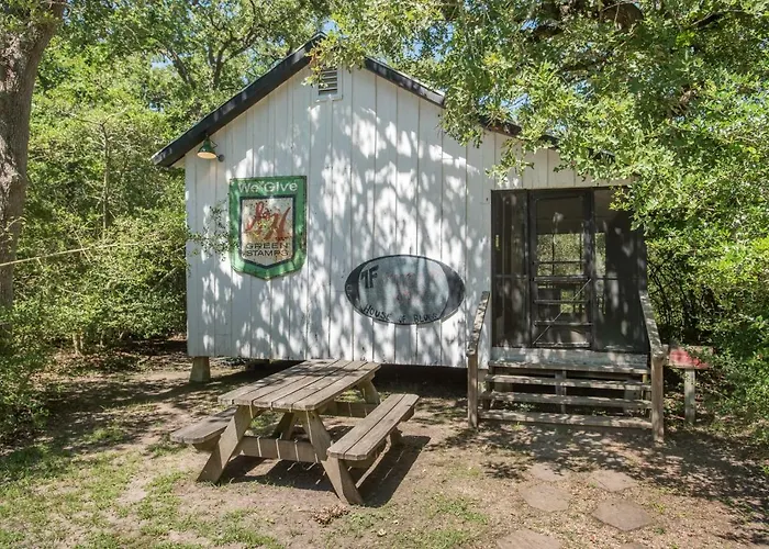 7F Lodge And Events