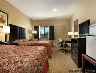 Super 8 By Wyndham Stephenville