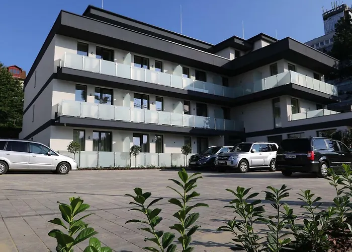 Lignum Hotel