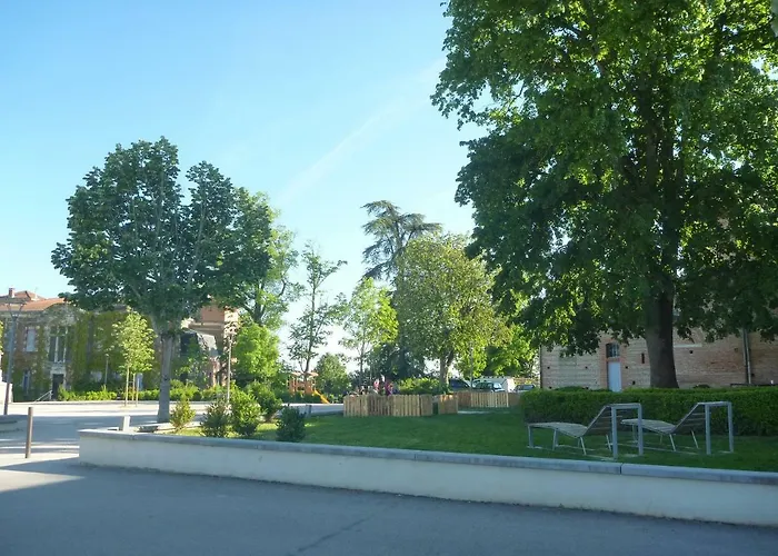 Au coeur de Montastruc-la-Conseillère - Chambres d'hôtes
