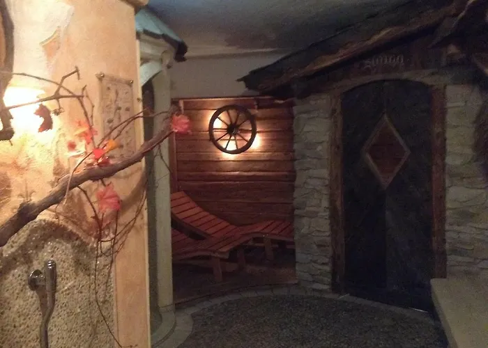 Garni Eden Bed And Breakfast