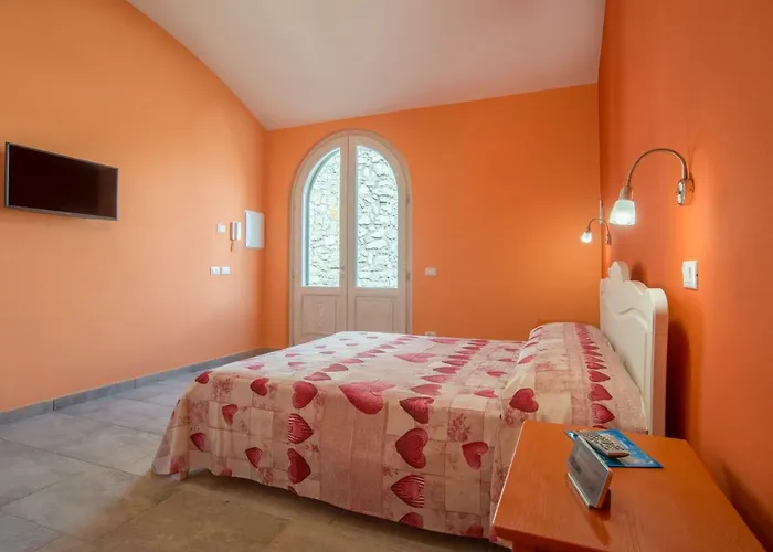 Villa Mami Luroviga