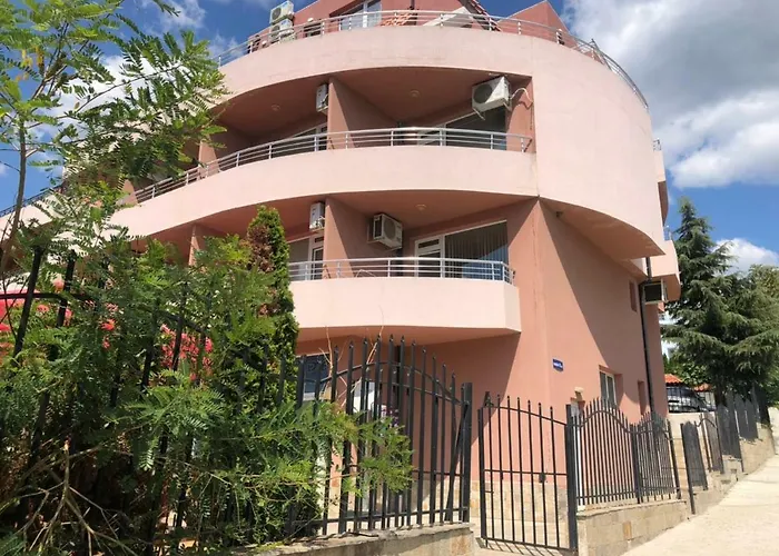 Femili Hotel Diveda