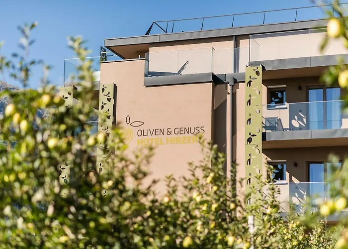 Oliven- & Genusshotel Hirzer